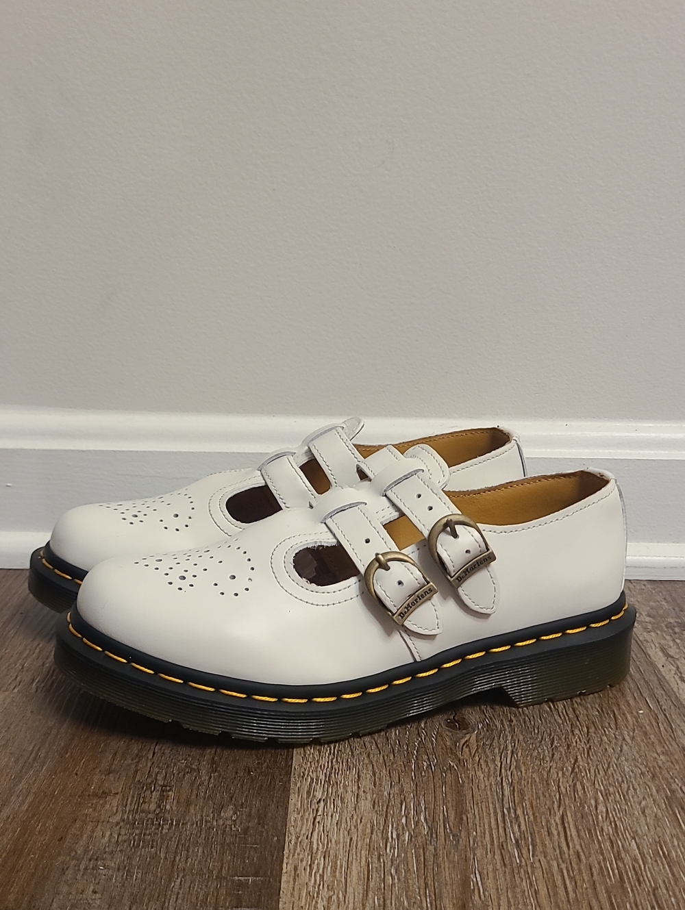 8065 Mary Jane White Buckle Strap Shoes